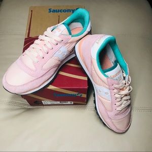 Saucony Jazz Low Pro Sneakers - Size 8